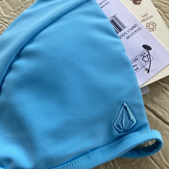 NWT VOLCOM SIMPLY SOLID SKIMPY BIKINI TOP WOMEN'S COASTAL BLUE Size S - Picture 6 of 8